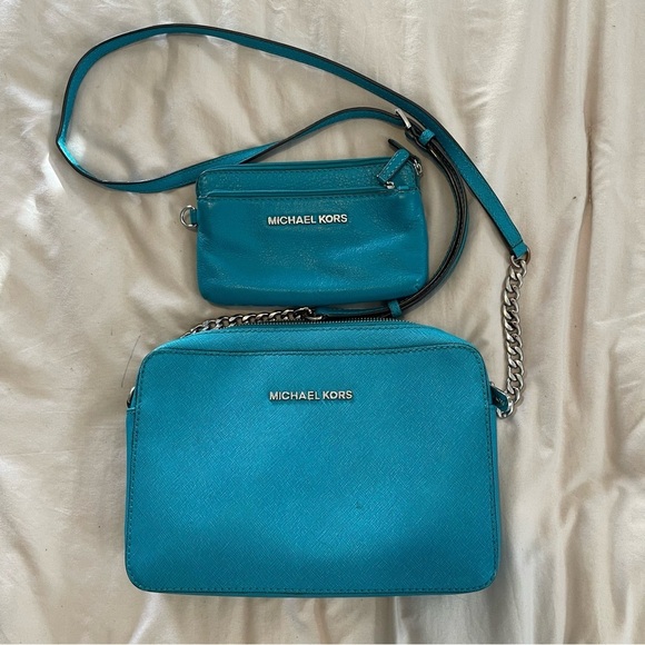 Michael Kors Handbags - Michael Kors Vibrant Blue/Turquoise Crossbody Bag Set